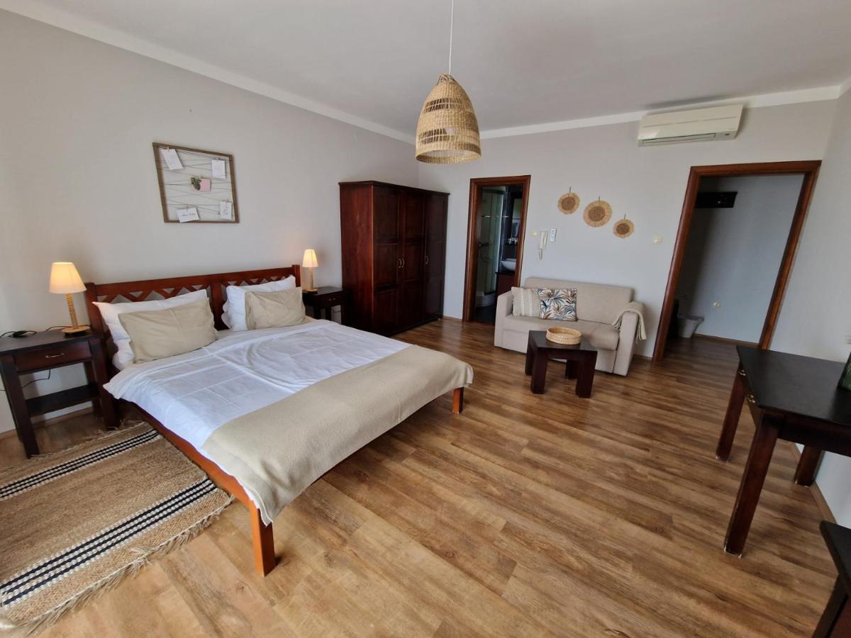 Guesthouse Barica Цриквеница Экстерьер фото